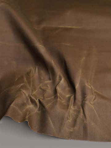 Weighty waxed cotton dark brown